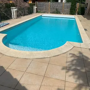 https://babou.hotels-rhonealpes.com