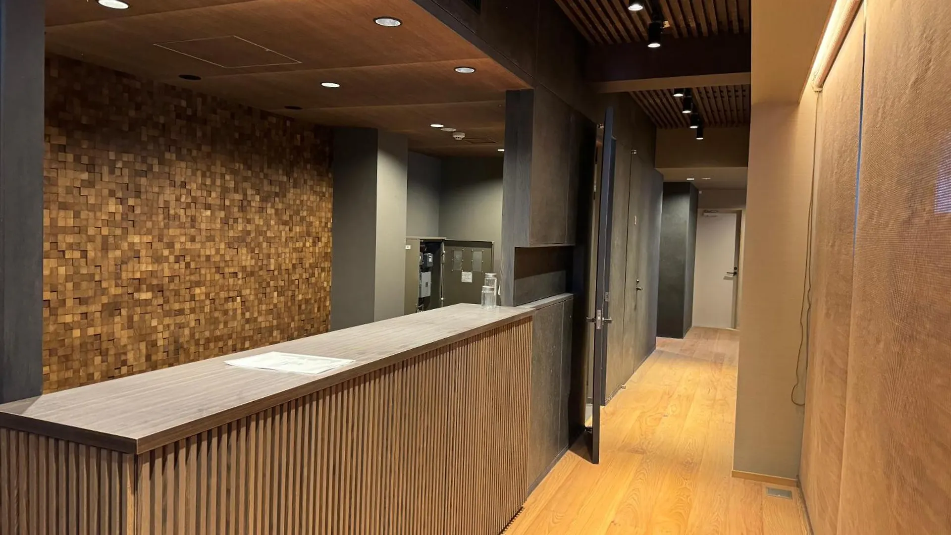 Capsule Hotel Suzumoriya 도쿄